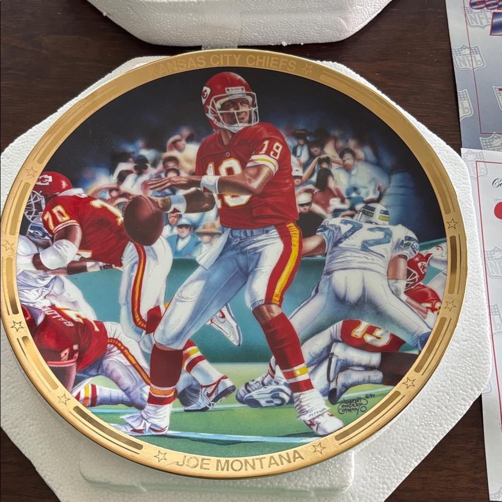 Joe Montana 1995 NFL Collector’s Plate “Comeback Kid”